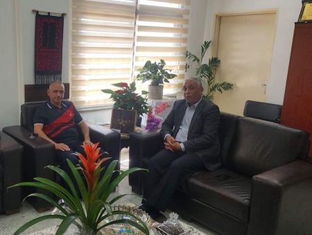  دويك يهنئ جبر بمنصبه الجديد في بيت لحم ويبحثان التعاون المشترك